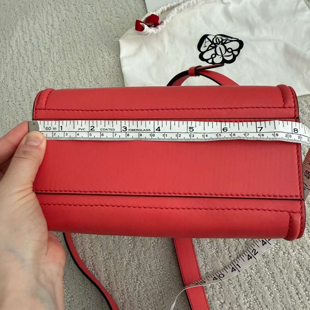 Alexander McQueen Short Story in coral $2,290 - Picture 12 of 15